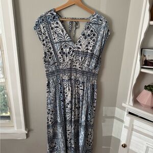 Elegant Blue and White Dress